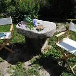 Проживание в семье Casa De Cerqueda Селорику-ди-Башту