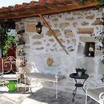 Casa De Cerqueda Селорику-ди-Башту