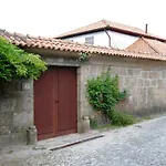 Casa De Cerqueda Селорику-ди-Башту