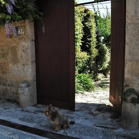 Casa De Cerqueda