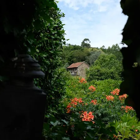 Casa De Cerqueda Séjour chez l'habitant