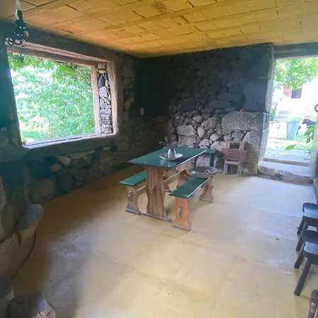Séjour chez l'habitant Casa De Cerqueda *