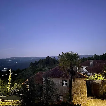Casa De Cerqueda Séjour chez l'habitant *