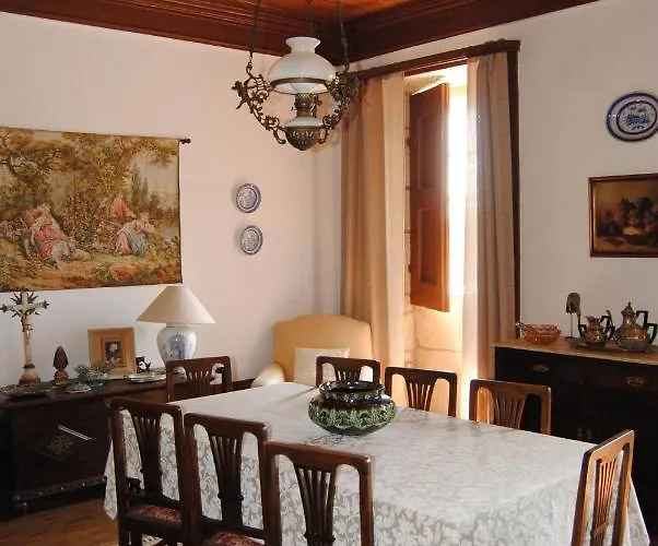 Casa De Cerqueda Séjour chez l'habitant