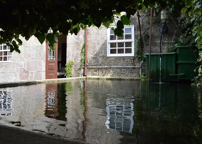 Séjour chez l'habitant Casa De Cerqueda *